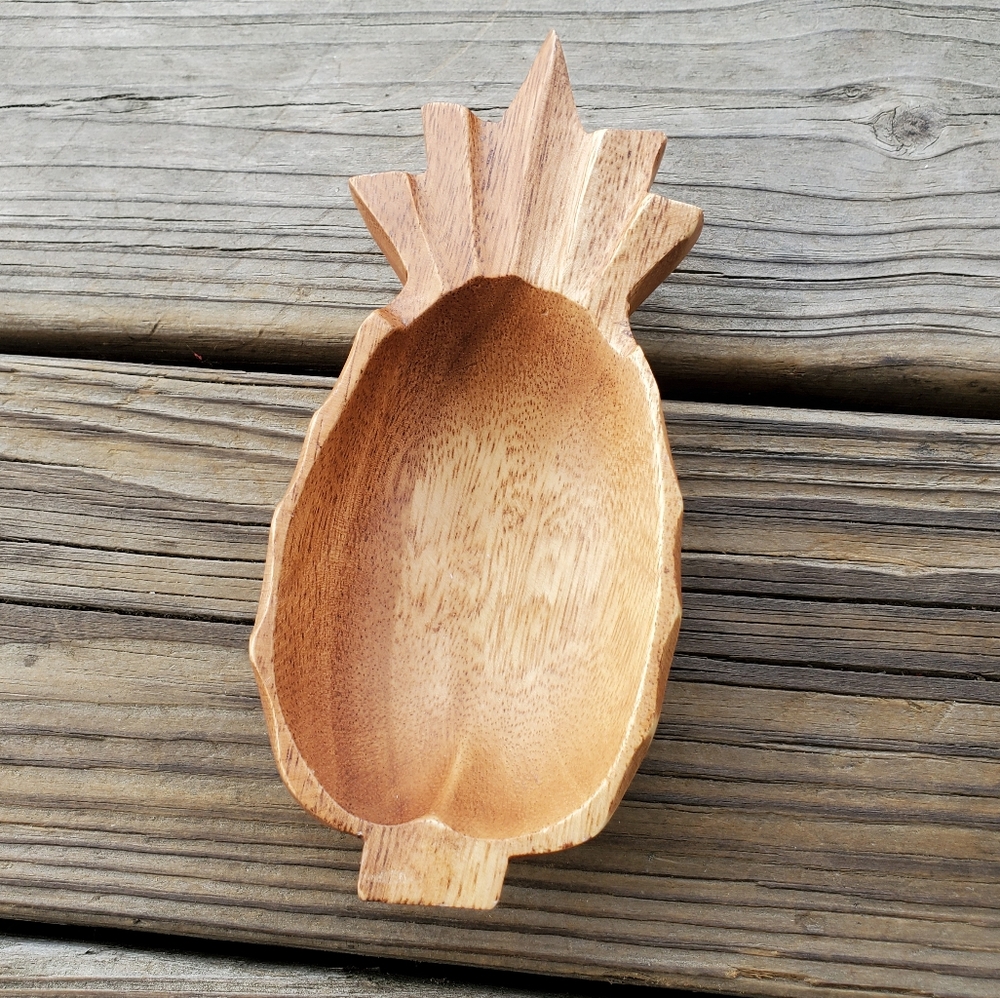 Wooden Pineapple Ring Holder Small Bowl Container